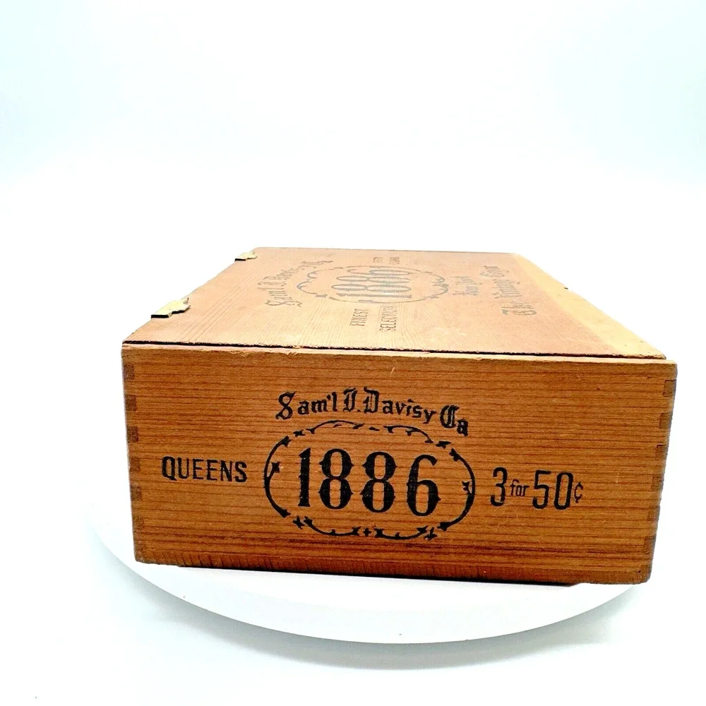 Sam'l J Davis 1886 The Vintage 50 Count Cigar Box Finger Jointed Queens NY Empty